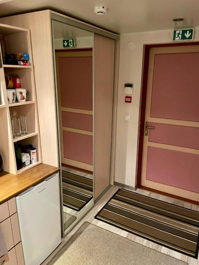 Sviit Nr. 7 Apartment Выру Экстерьер фото